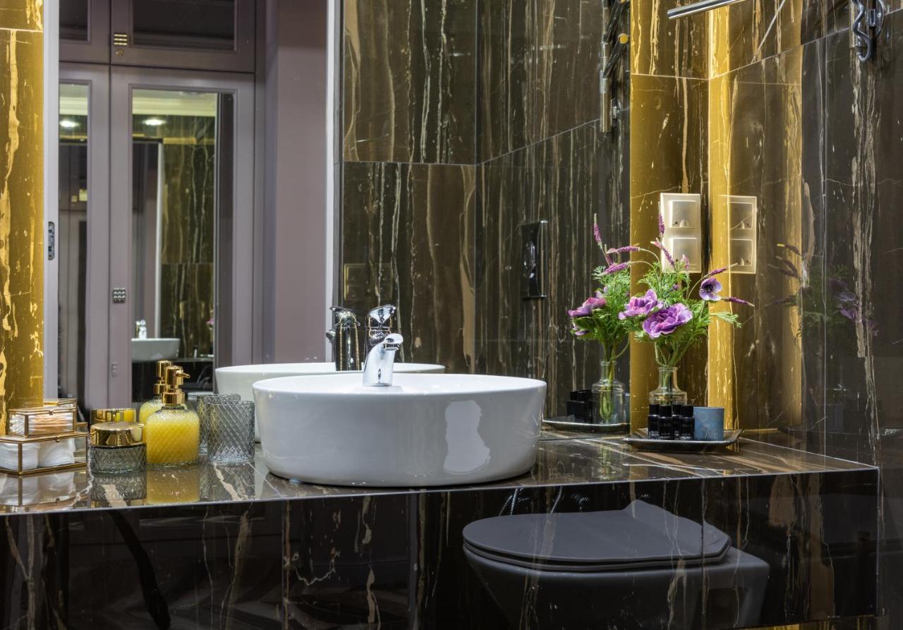 Mr Grey Boutique Hotel Odessa Exterior foto